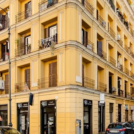 Appartement Domina Colosseum *